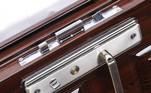 佛坪24小时上门开锁公司